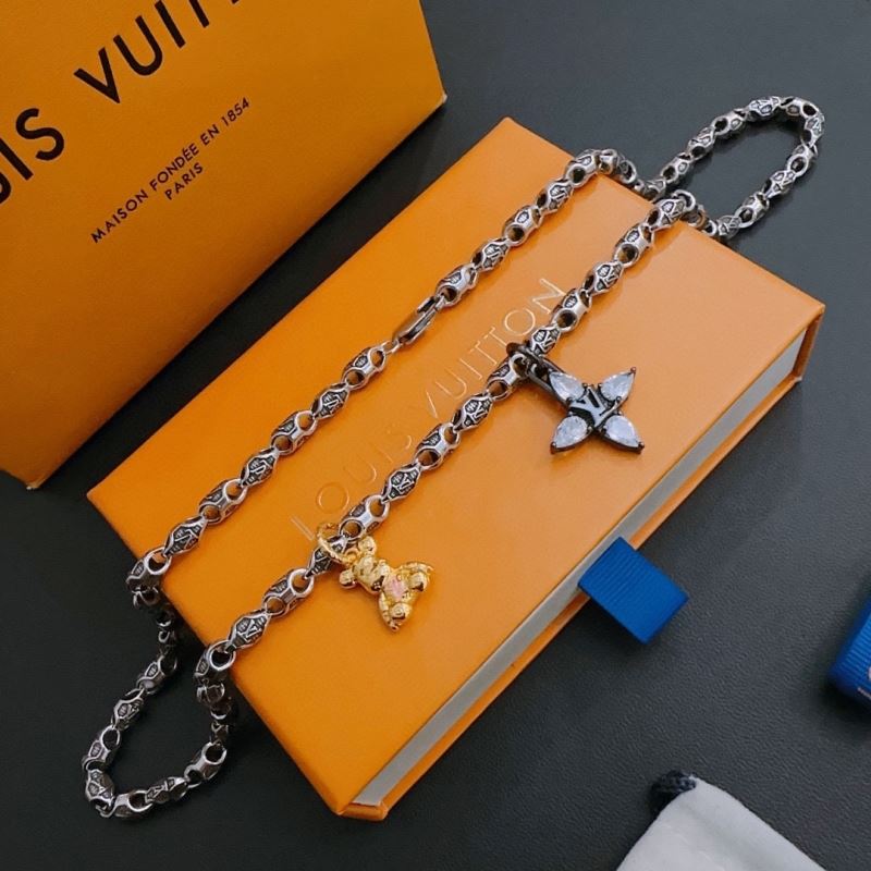 Louis Vuitton Necklaces